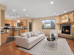 12750 Silver Spruce Dr, Anchorage, AK 99516