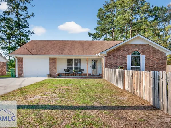 606 Windhaven Dr, Hinesville, GA 31313