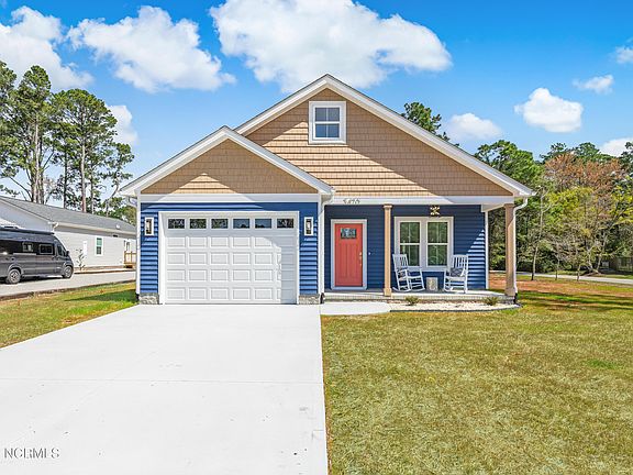 2nd image of 3470 Heron Circle SE