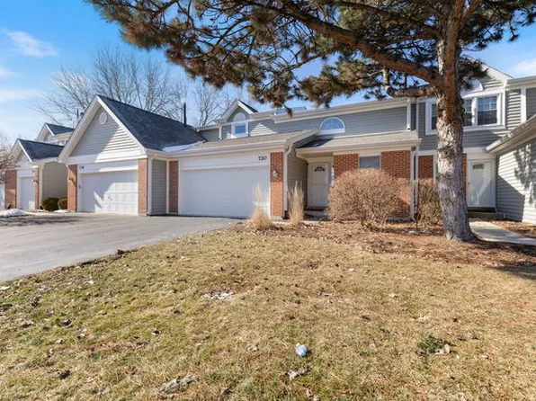 720 Hoover Dr, Carol Stream, IL 60188