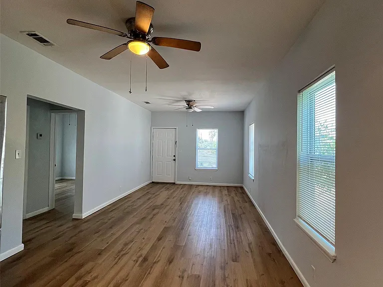 1824 Biovu Dr — Photo 3