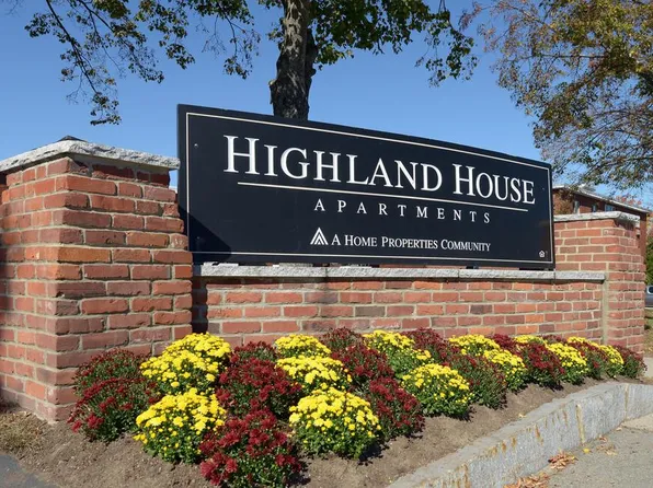 Highland House Apartments