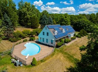10 Bucky Ln, Vernon, NJ 07462