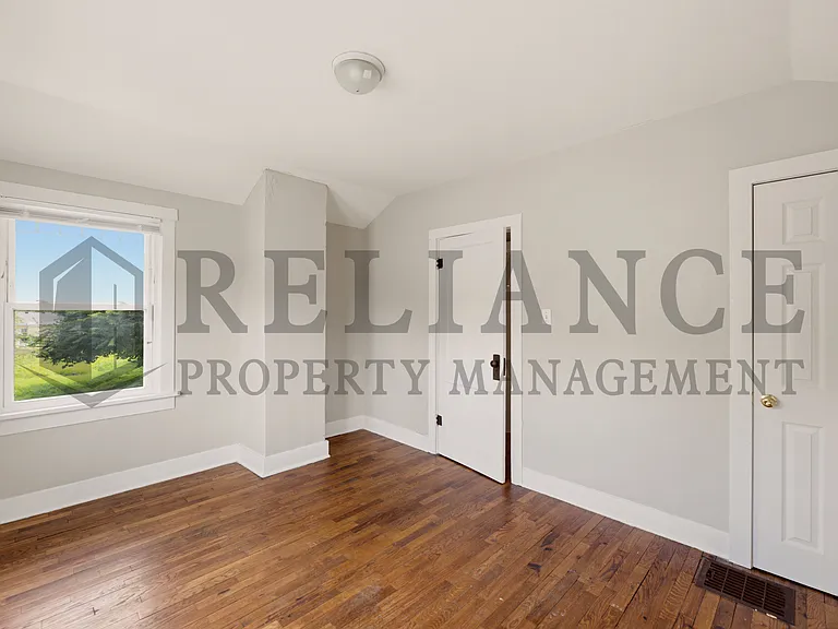 432 S Osage St — Photo 26