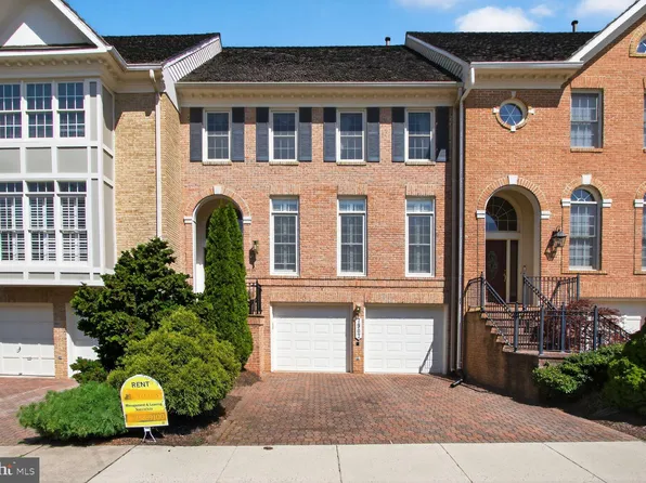 7907 Turncrest Dr, Potomac, MD 20854