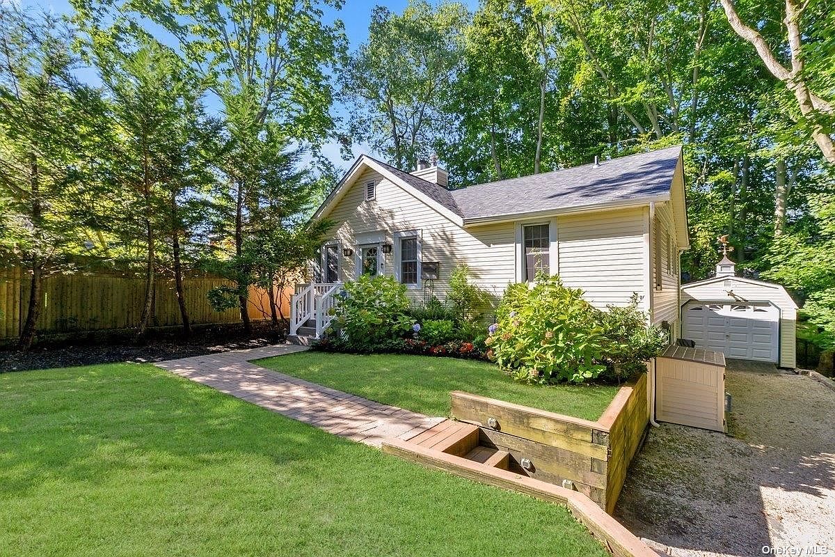 12 Whaling Avenue, Cold Spring Harbor, NY 11724 Zillow