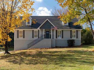 720 Rockbridge Rd, Vestavia Hills, AL 35216