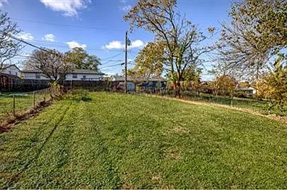 5120 N 48th St — Photo 20