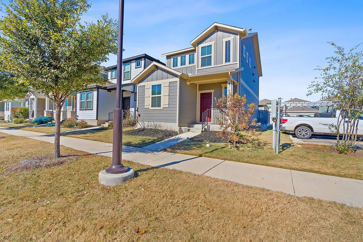 Building Photo - 1828 Arendale Dr