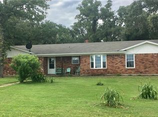 173 Laurie Ln, Springtown, TX 76082
