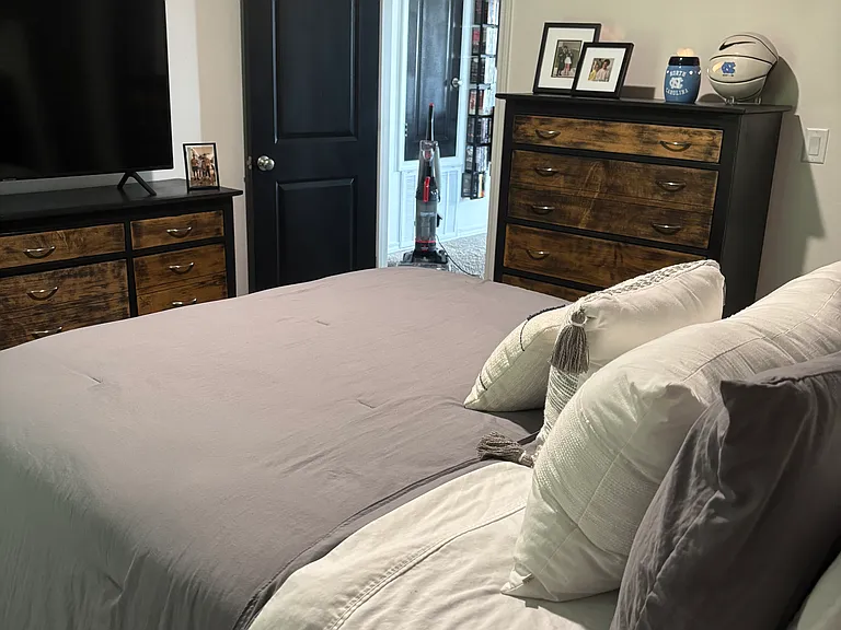 4884 Kensington Ln — Photo 37