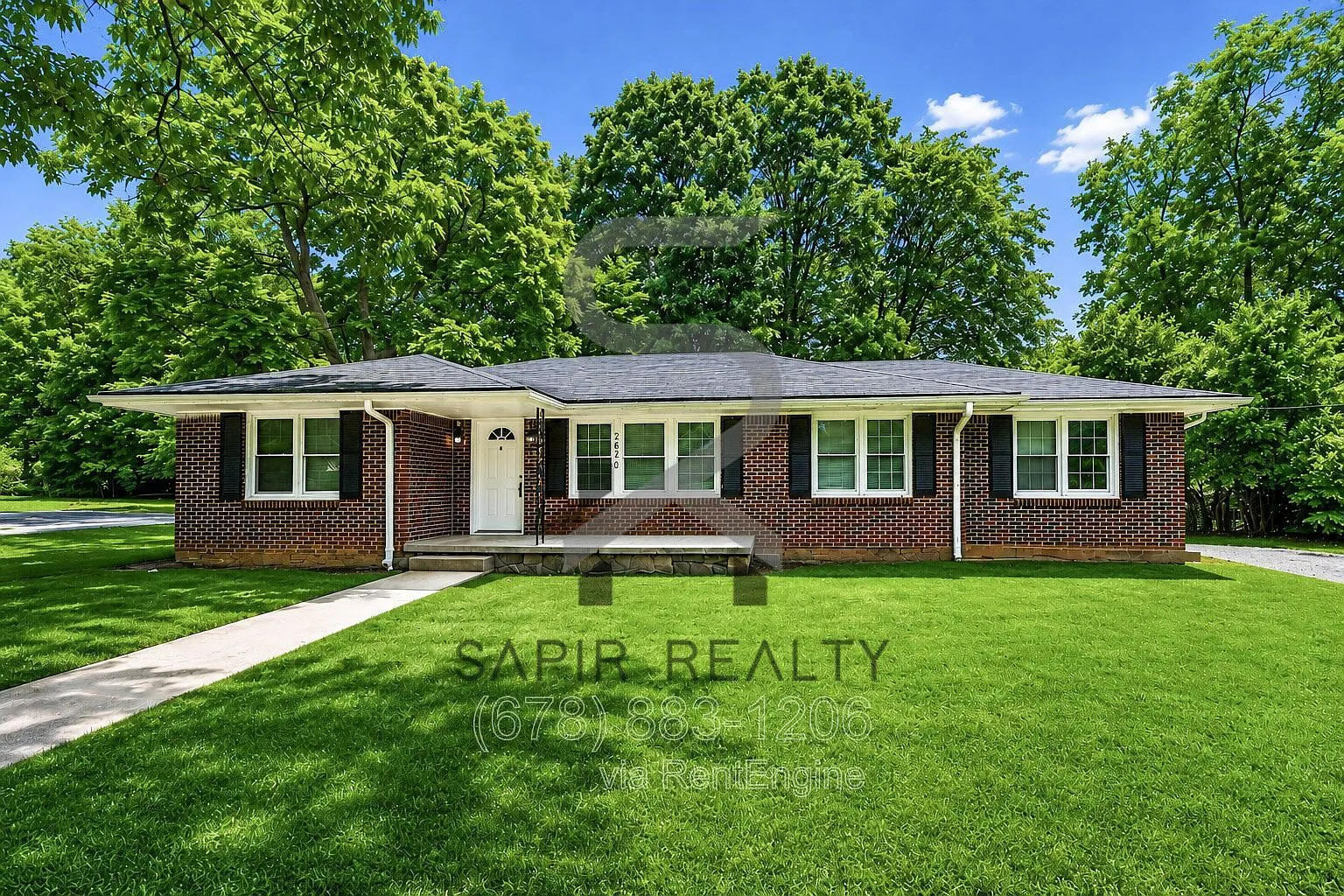 3 bed, 1.0 bath, 1496 sqft, $1,525 — Photo 1