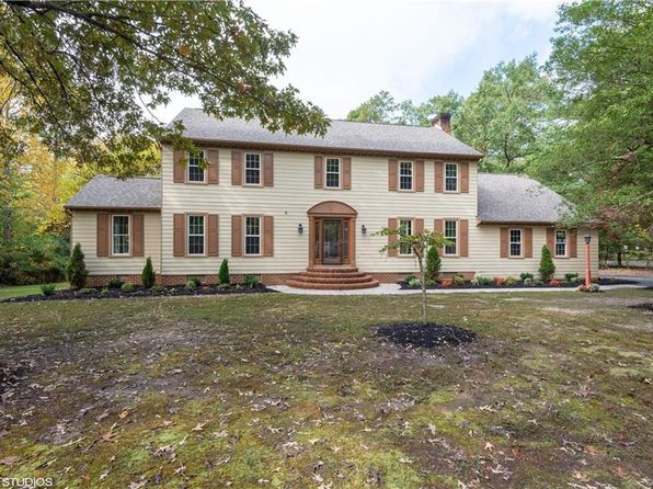 6661 Apamatica Ln Chesterfield Va 23838 Zillow