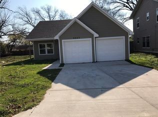 2242 Moffatt Ave, Dallas, TX 75216