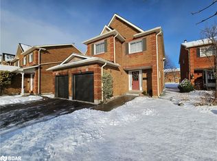 165 Kozlov St #50, Barrie, ON