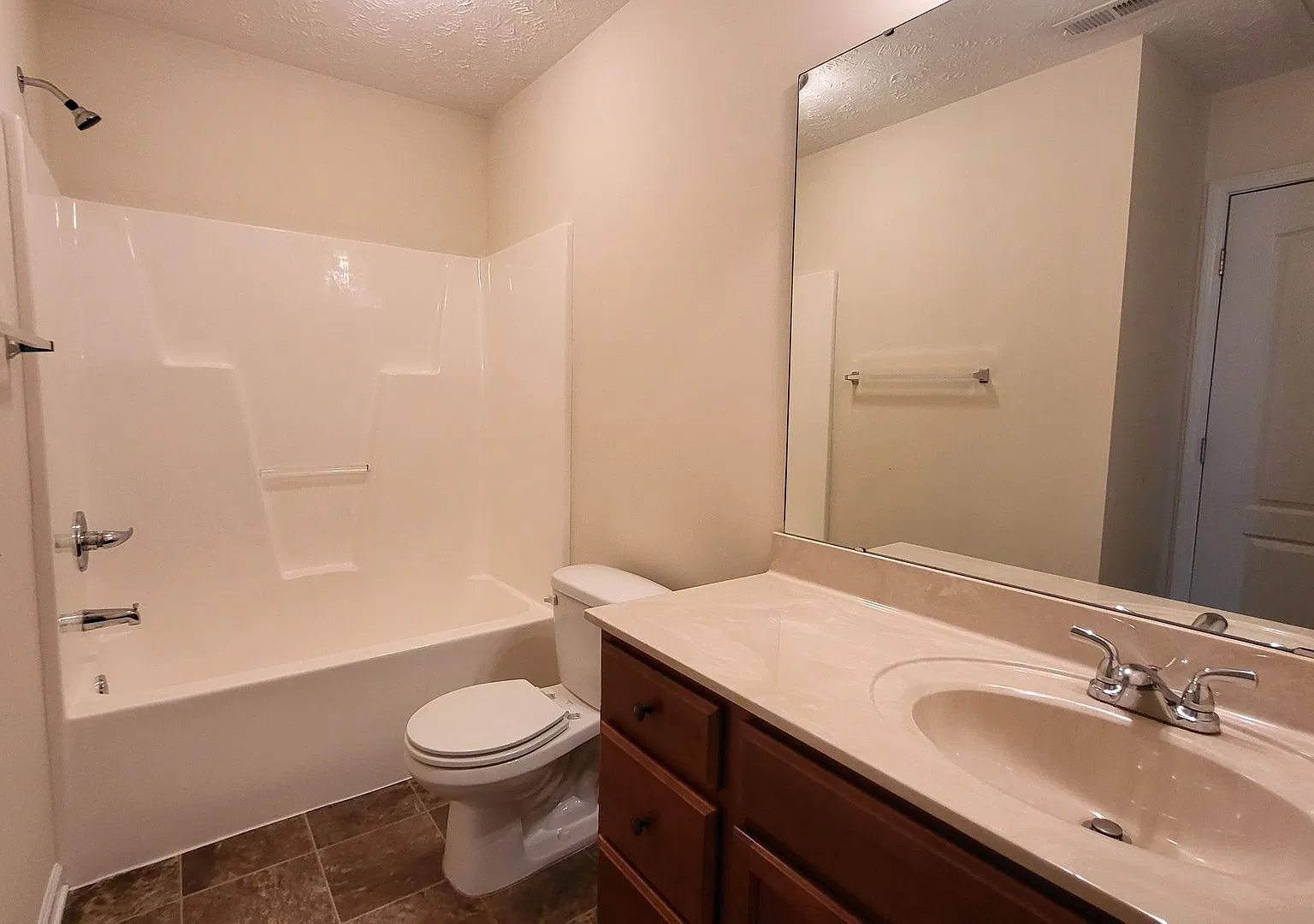 3700 Woodcliff Drive — Photo 4