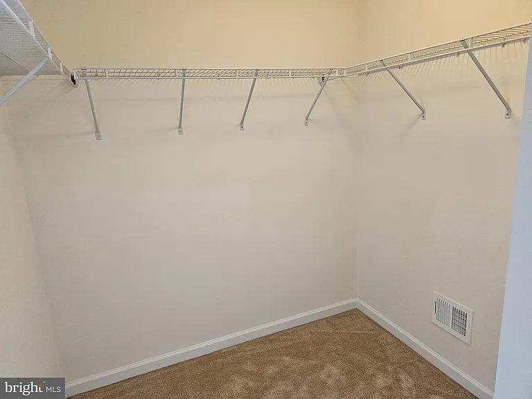 178 Solara Dr — Photo 16