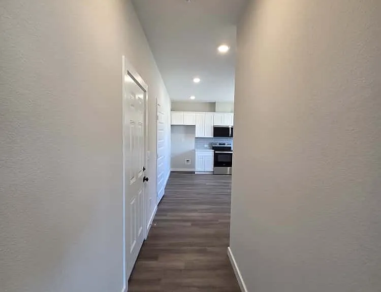 265 Hummingbird Way #B — Photo 7