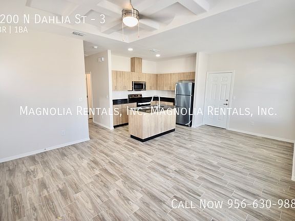 2nd image of 5200 N Dahlia St #3