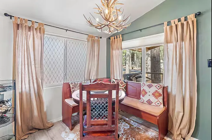 3 bed, 2.5 bath, 1250 sqft, $3,500 — Photo 4