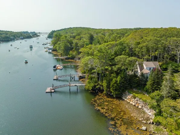 694 Ocean Point Road, Boothbay, ME 04544