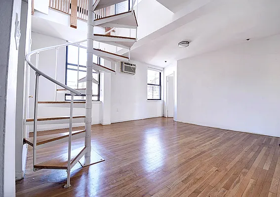 Rented by Urbane Brokerage | media 11