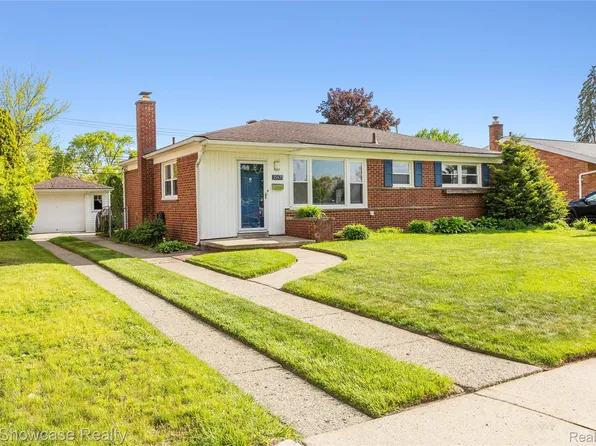 35475 Richland St, Livonia, MI 48150