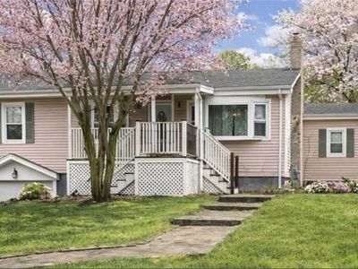 5 Grove St, Plainville, MA, 02762