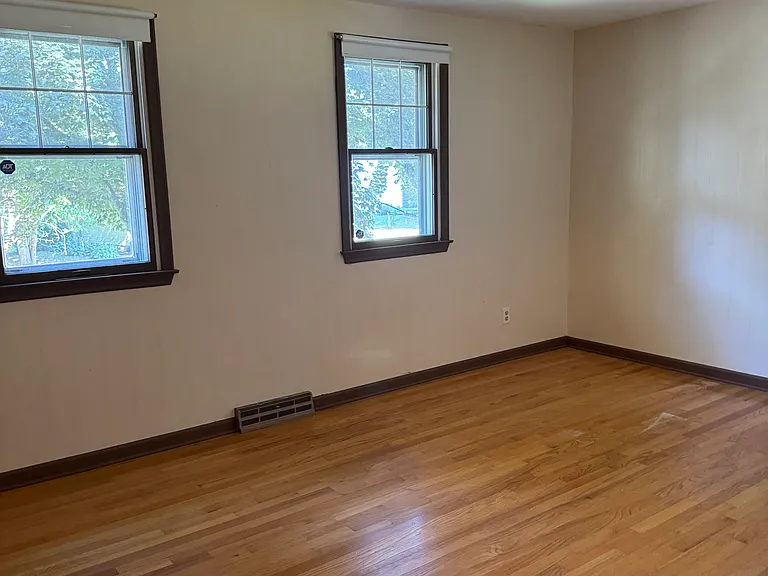 4059 Pawnee Dr — Photo 8