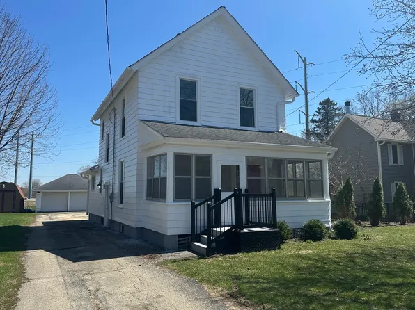 26 N Cannonball Trl, Bristol, IL 60512