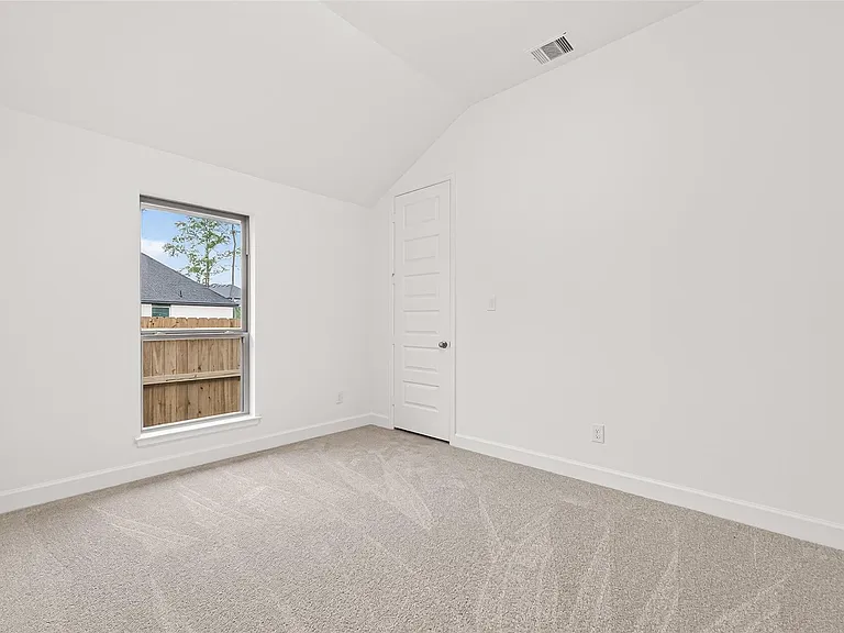 29731 Brushy Gables Dr — Photo 24