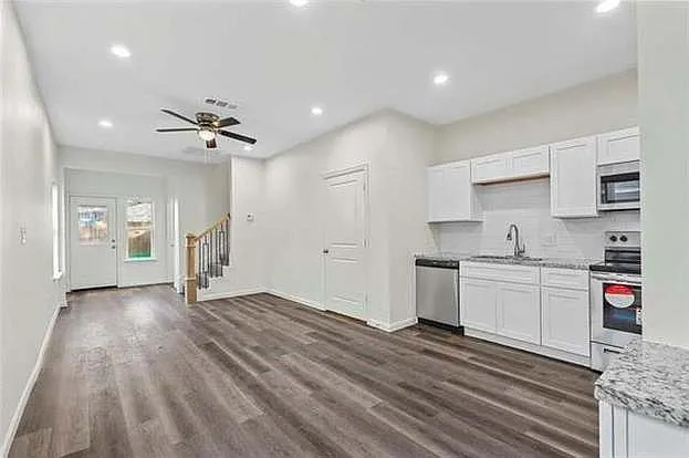 3 bed, 2.5 bath, 1540 sqft, $1,775 — Photo 2