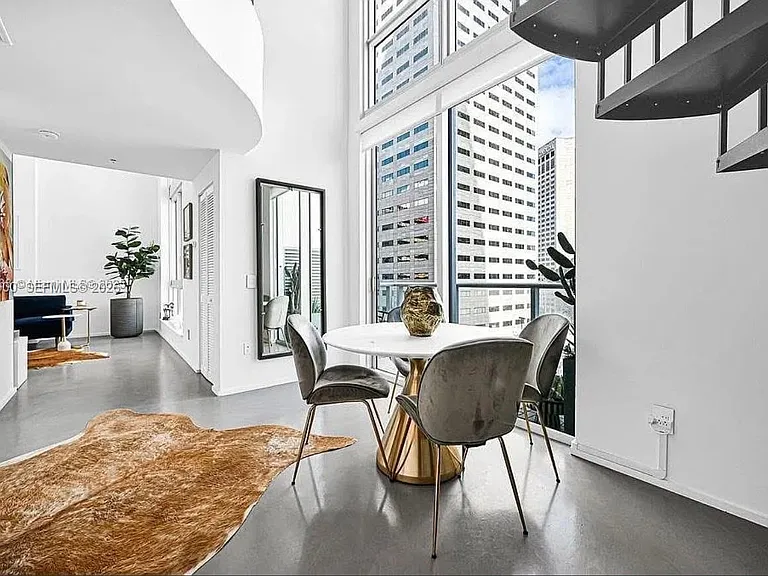 300 S Biscayne Blvd #L-1232 — Photo 10