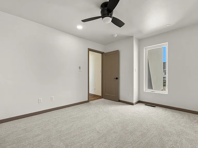 367 Toms Canyon Dr #1 — Photo 16