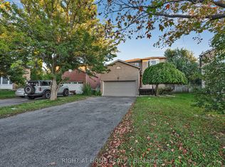 45 Blair Cres, Barrie, ON L4M5Y6