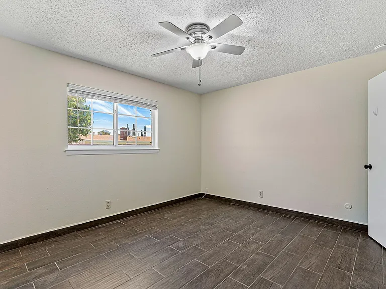 2608 Dan Sikes Dr — Photo 19