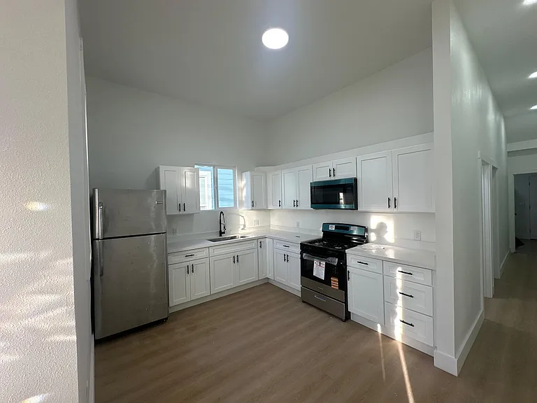 3238 Adeline St #2 — Photo 2
