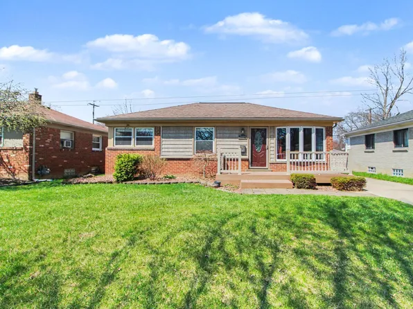 29984 Tamarack Dr, Flat Rock, MI 48134