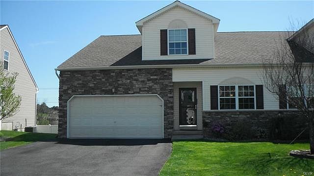 1st image of 888 Graystone Cir