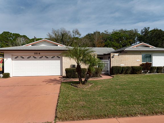 2nd image of 1514 Turnesa Dr