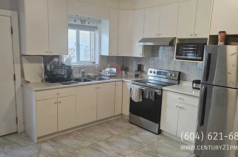 12990 108th Ave #B1 — Photo 2