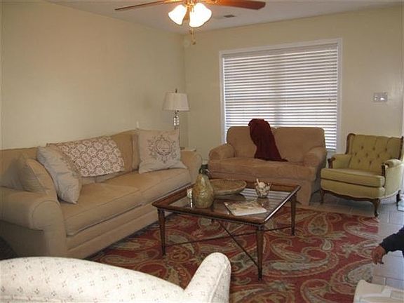 3rd image of 107 Dutch Elm Ct