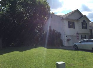 14 Red Oak Dr, Mullica Hill, NJ 08062