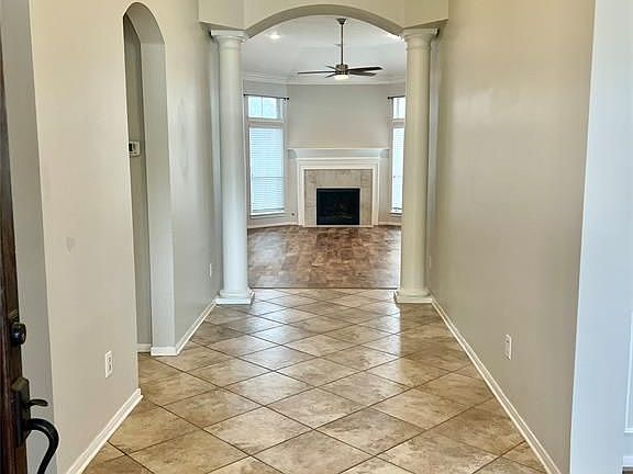 2nd image of 12314 Aspen Ln
