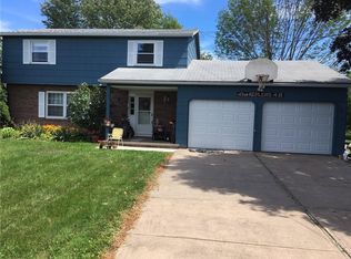 48 Spencer Rd, Hilton, NY 14468