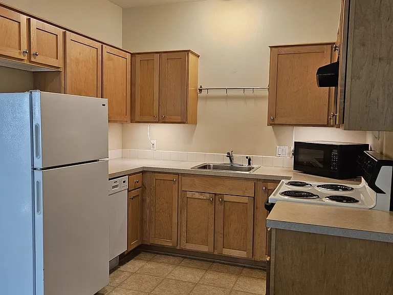 7909 SW 31st Ave #1B — Photo 3