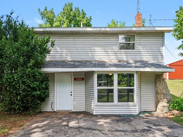 5366 Folks Rd, Horton, MI 49246