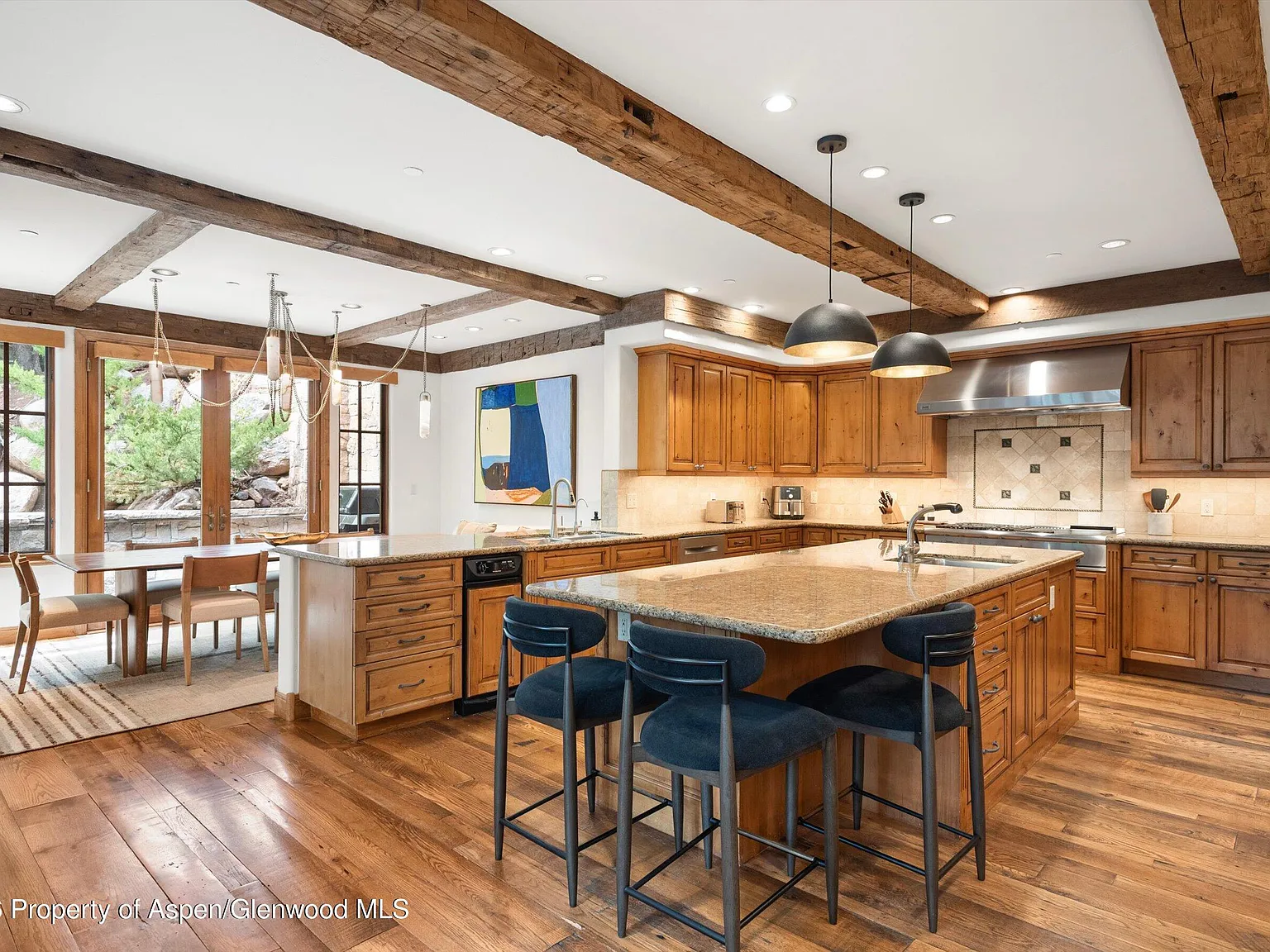 3 bed, 3.5 bath, 3484 sqft, $40,000 — Photo 4