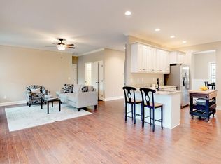 3085 Pin Oaks Cir, Cleveland, TN 37323