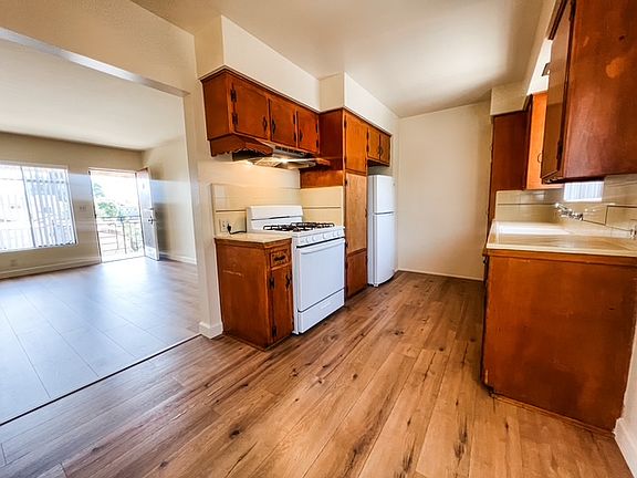 5th image of 6334 Cedar St Unit D